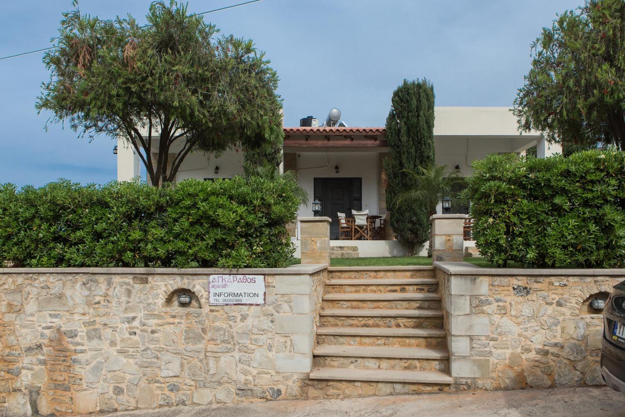 Agarathos Traditional Rooms With Pool Kalivianí Kültér fotó